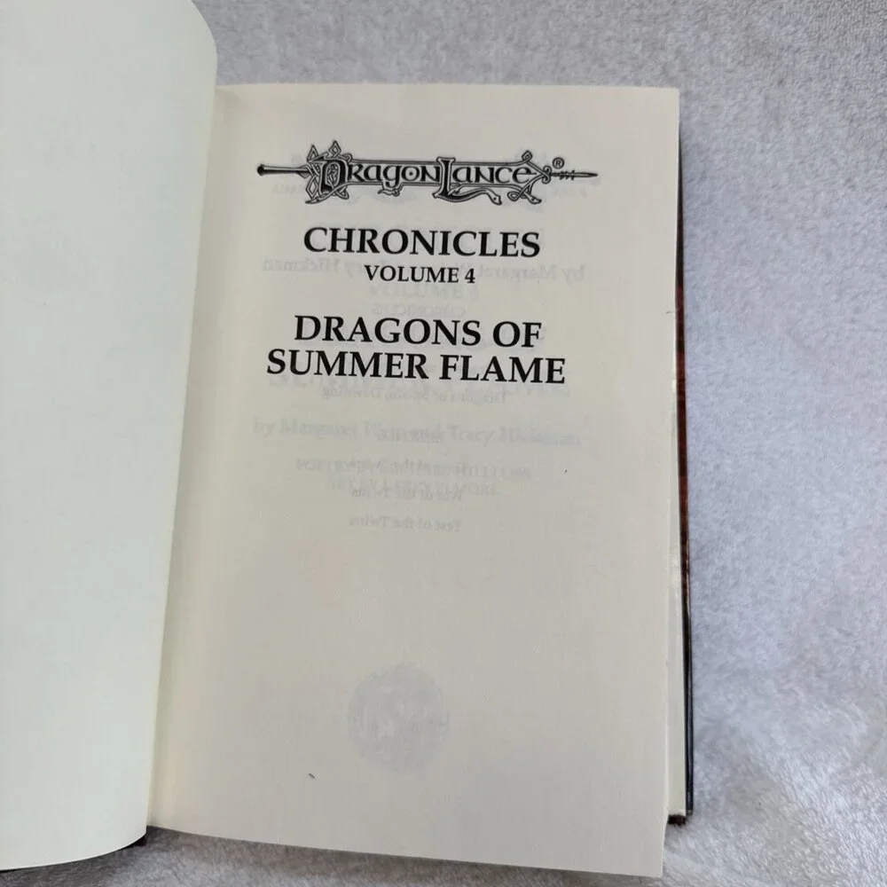 Dragons‎ Of Summer Flame (Dragonlance Saga Chronicles) - Hardcover - GOOD